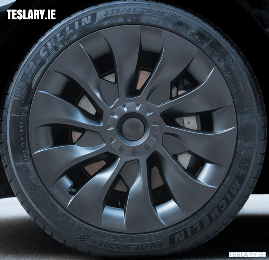 Accessori Tesla: Valorizza il Tuo Veicolo con Stile