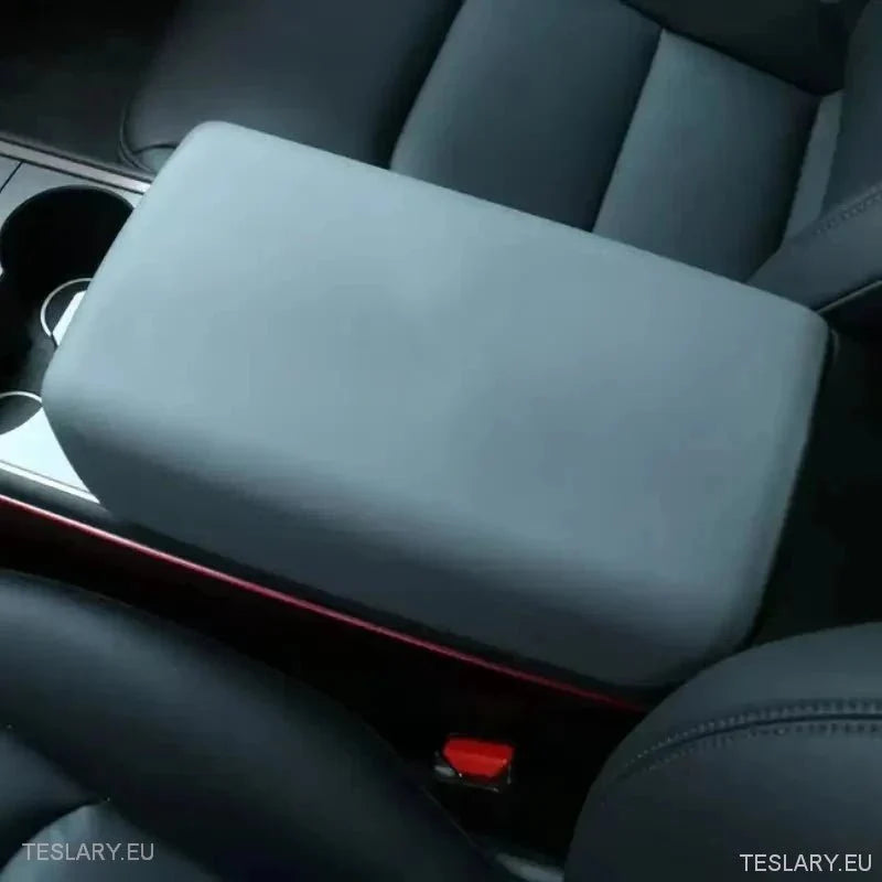 Accessoires Premium Tesla : Protectez Élégamment Votre Intérieur