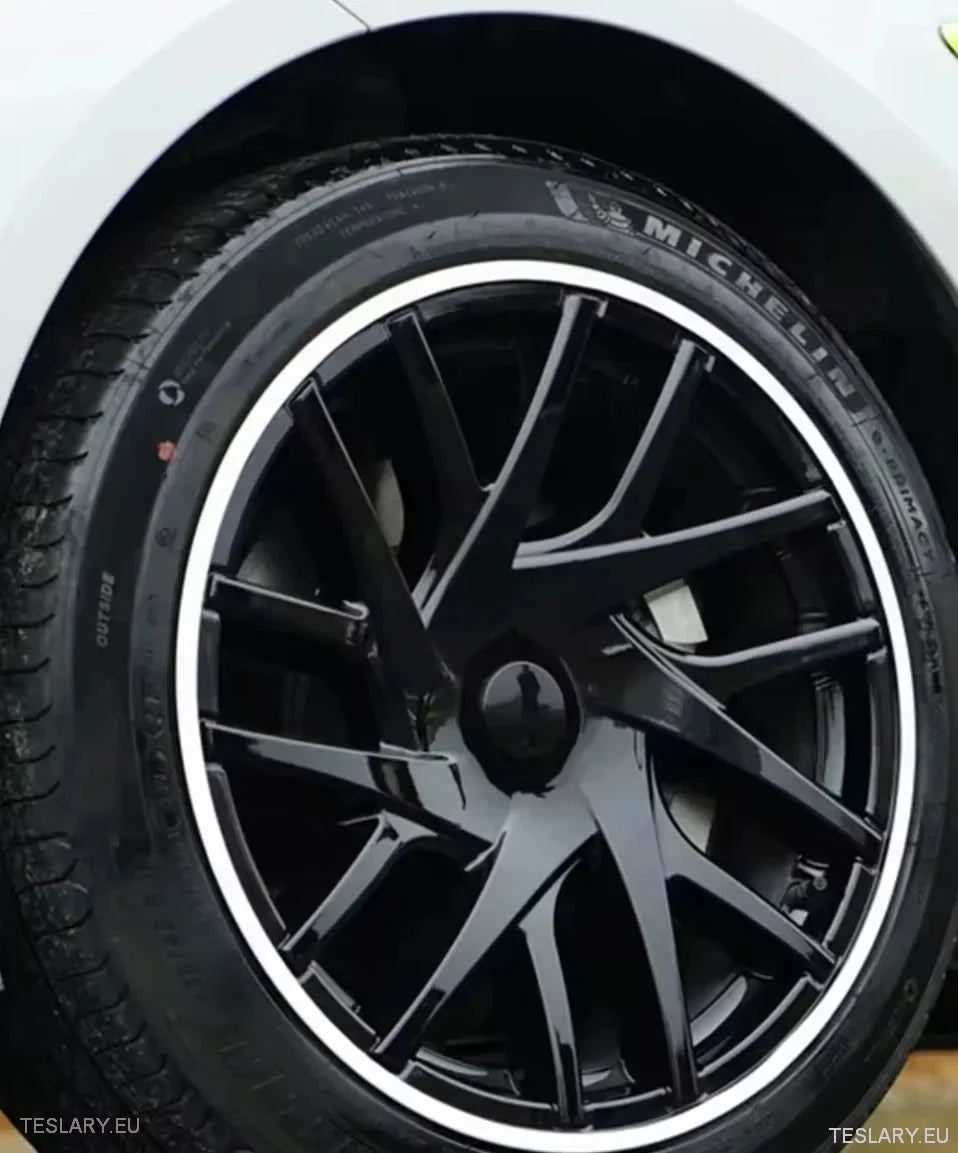 18" Tesla 3 Highland helfelg hvit/svart hjulkapsel