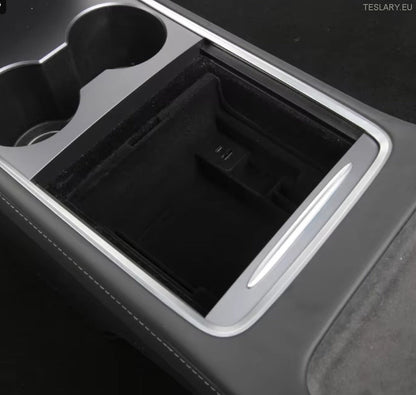 Tesla Model 3/Y Center Console Front arrangør med USB -porter og vårretur
