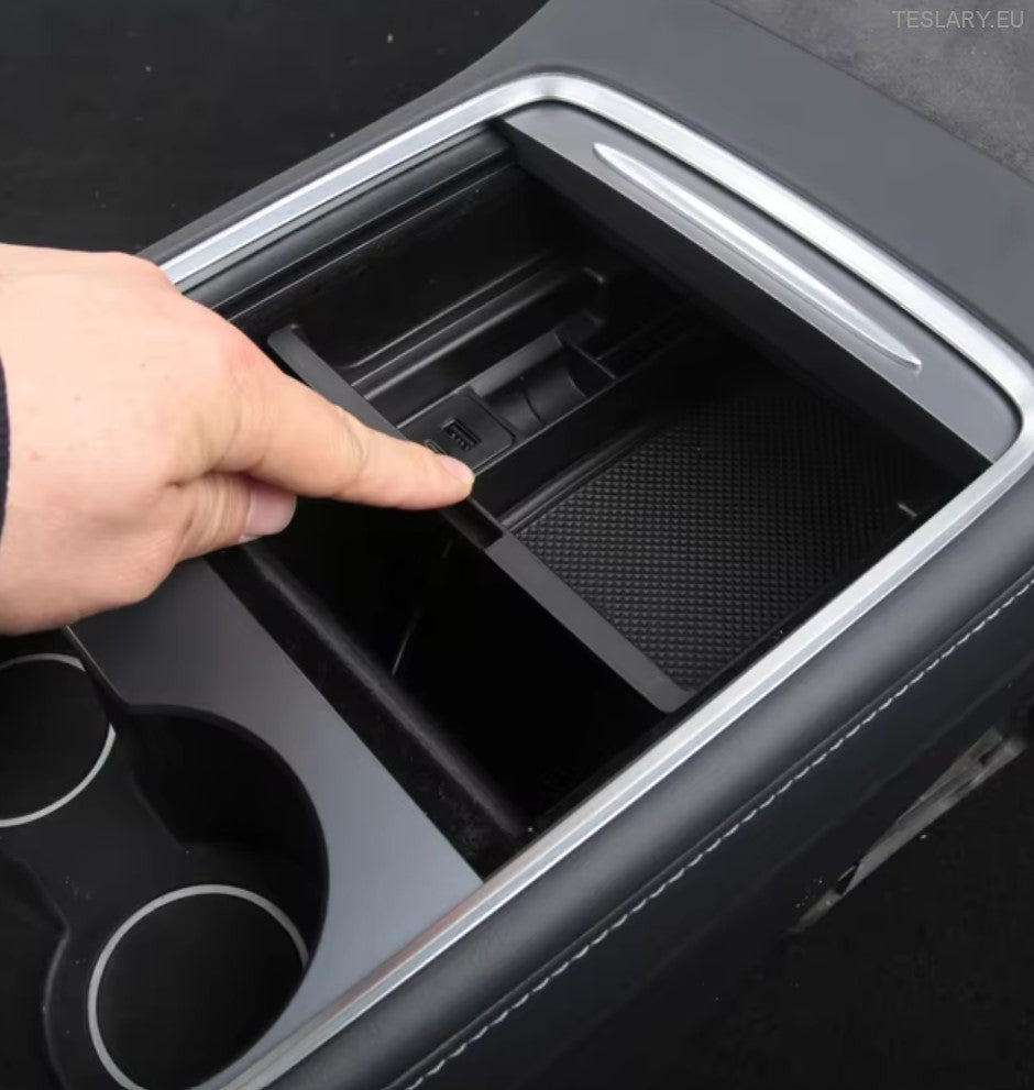 Tesla Model 3/Y Center Console Front arrangør med USB -porter og vårretur