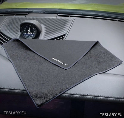 Mikrofiberhåndkle med Tesla -modelllogo