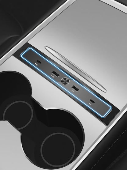 4 I 1 USB Expansion Hub for Tesla 3/y