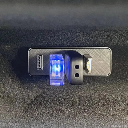 Tesla 3 Highland Glove Box Docking Station 4 Ports - TESLARY Tesla Shop Accessories Europe Nederlands Ireland Deutschland Espana Alicante France Italia