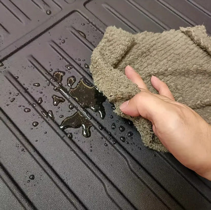 Tesla Model Y+ Juniper Trunk Mat TPE All Weather Water - Resistant - TESLARY Tesla Shop Accessories Europe Nederlands Dublin Cork Ireland Deutschland Espana Alicante France Italia