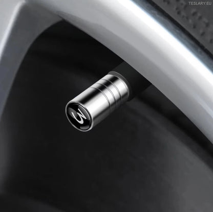 Tesla dekkluftventiler med modell 3 eller modell Y -logo